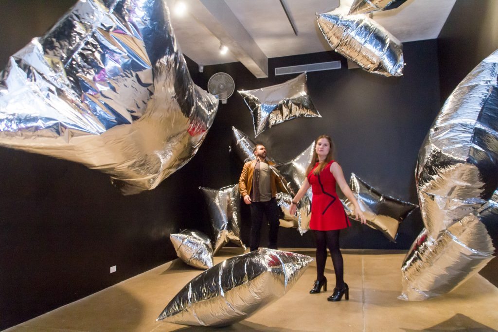 andy-warhol-museum-silver-clouds-1