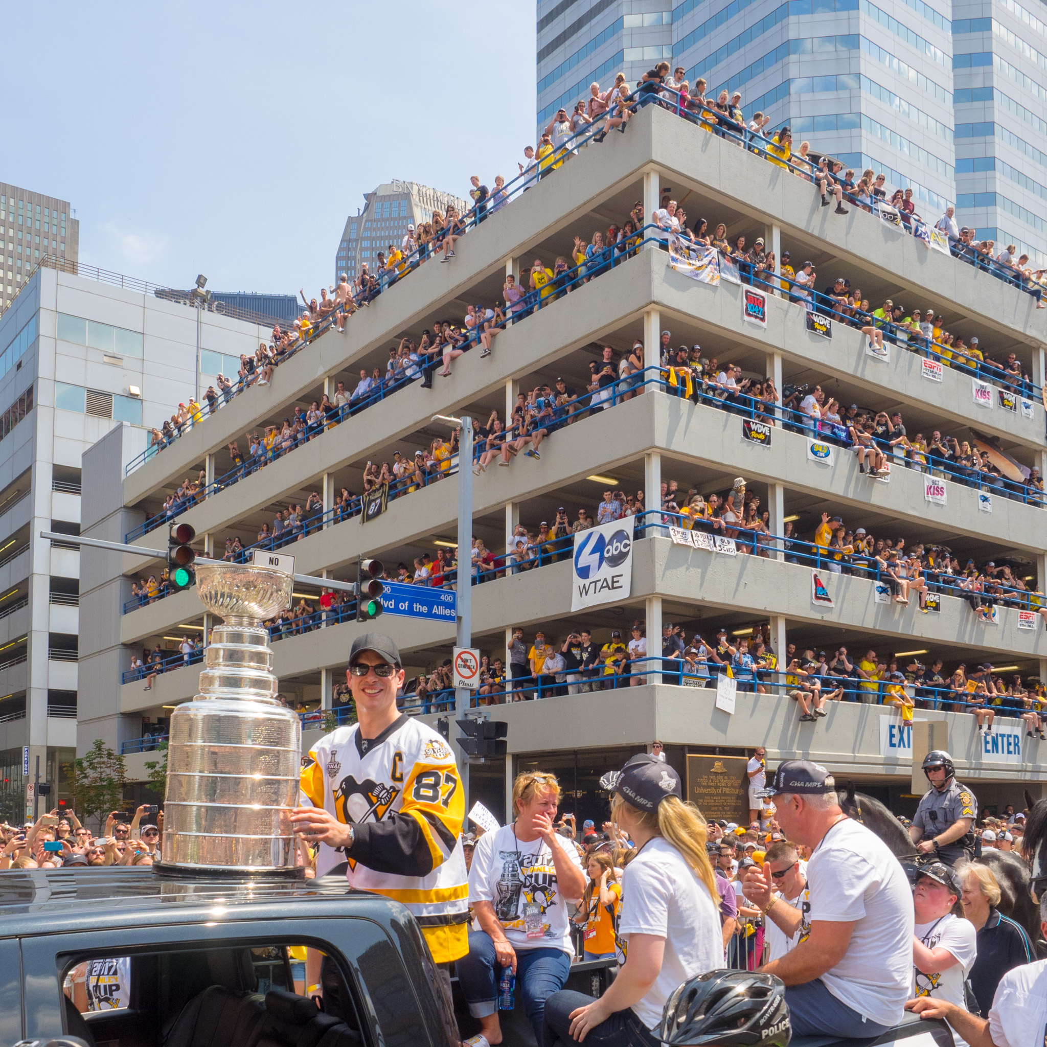 Photos The Pittsburgh Penguins Stanley Cup Parade